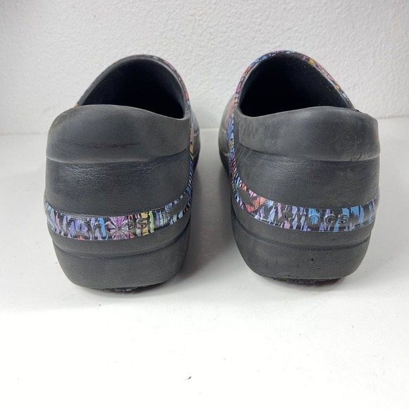 Crocs Neria Pro II Mule Clogs Pull On Multi Color Graphic Print Women's 6 Shoes - Picture 6 of 10